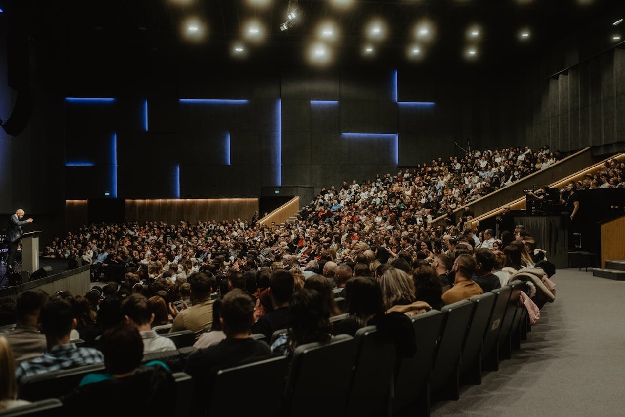 Gathering during Event 